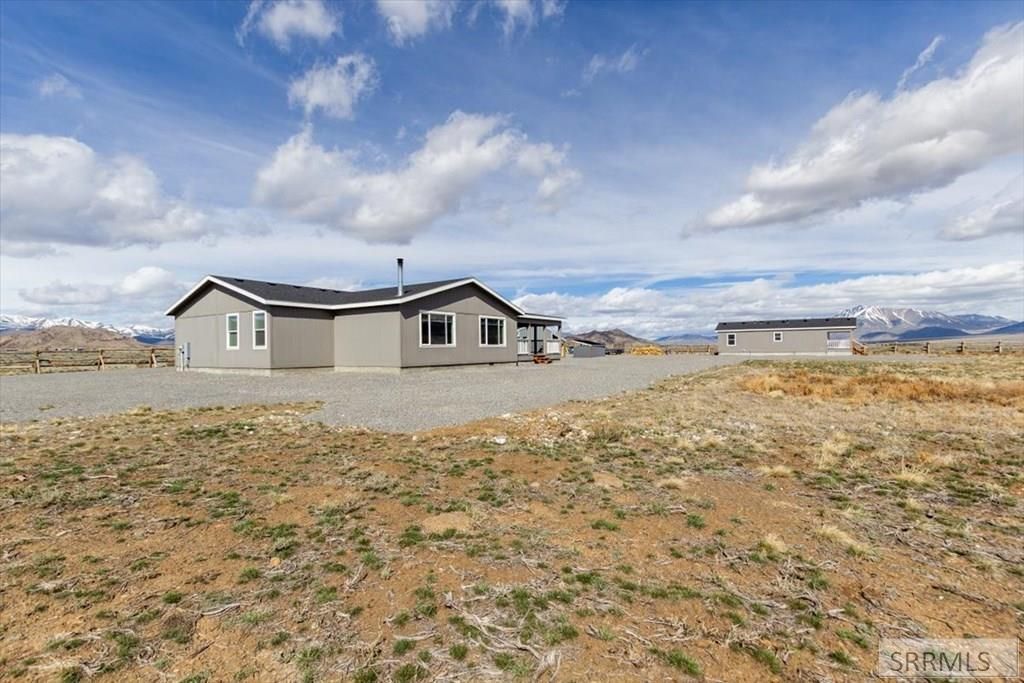 Image 1 of property listing at 5897 W Remington Ridge Road, Mackay, ID 83251