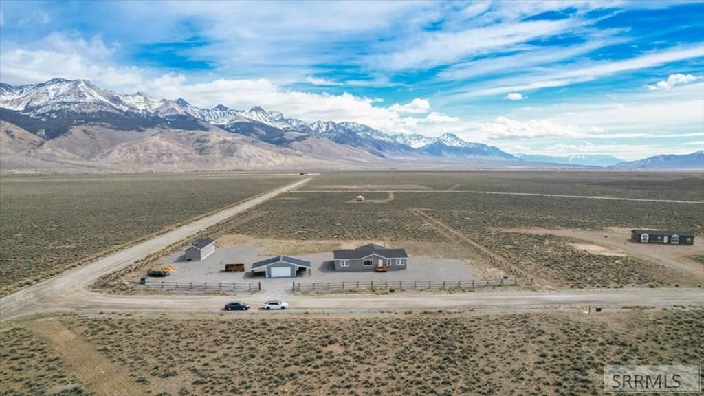 Image 8 of property listing at 5897 W Remington Ridge Road, Mackay, ID 83251
