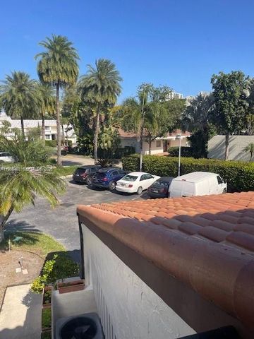 20408 NE 34th Ct 21, Aventura, FL 33180