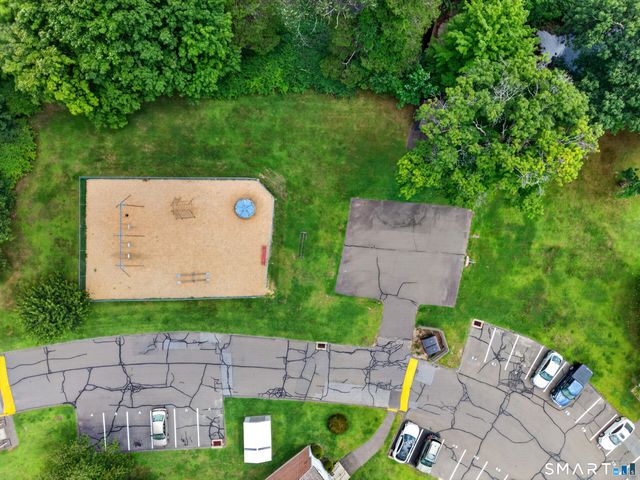 1081 New Haven Road 9D, Naugatuck, CT 06770