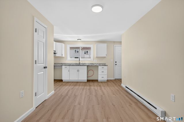 1081 New Haven Road 9D, Naugatuck, CT 06770