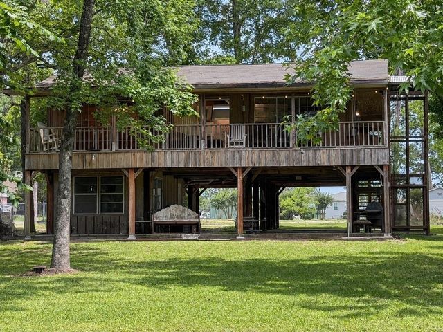 168 Timberline Drive, Trinity, TX 75862