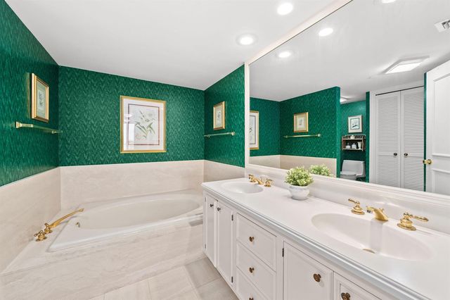 4201 N Ocean Boulevard 508, Boca Raton, FL 33431