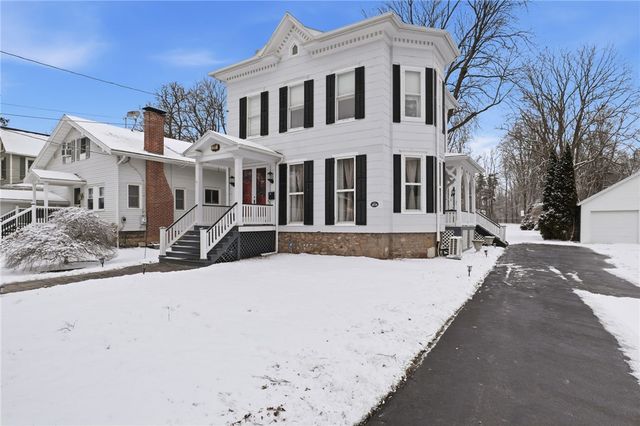 201 Park Street, Canandaigua City, NY 14424