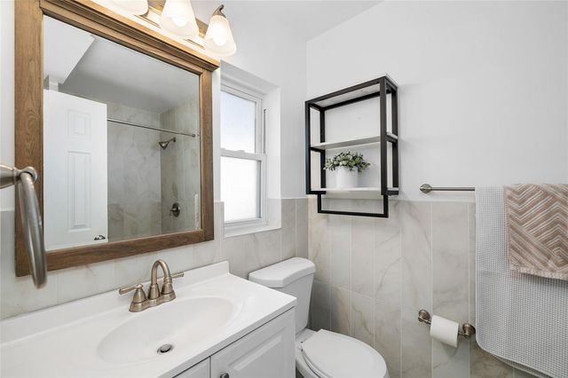 1048 CHARLES STREET, Clearwater, FL 33755