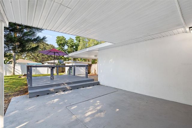 1048 CHARLES STREET, Clearwater, FL 33755