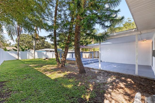 1048 CHARLES STREET, Clearwater, FL 33755