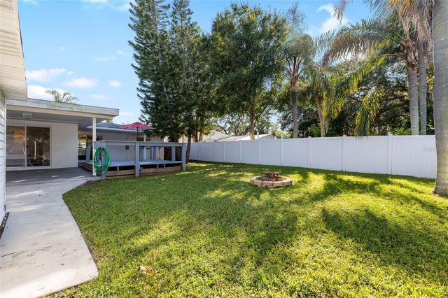 1048 CHARLES STREET, Clearwater, FL 33755