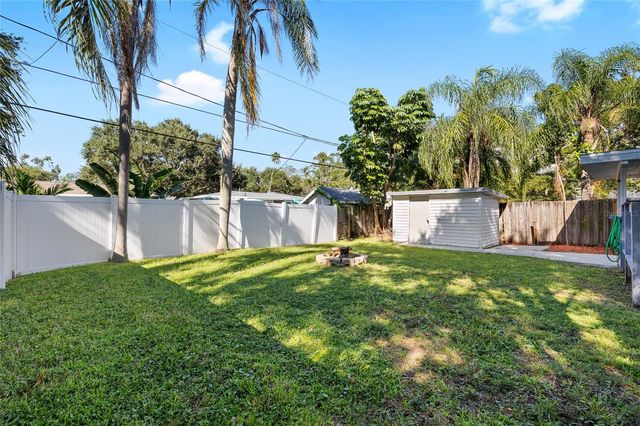 1048 CHARLES STREET, Clearwater, FL 33755