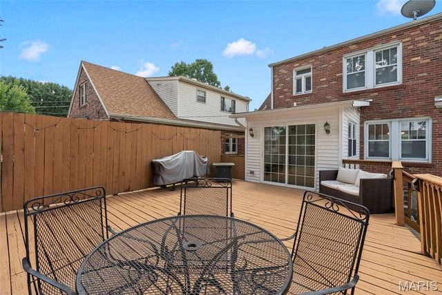6707 Arthur Avenue, St Louis, MO 63139