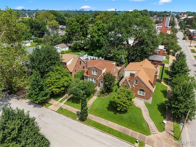 6707 Arthur Avenue, St Louis, MO 63139