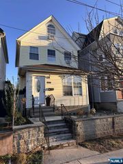 306 Ivy Street, Kearny, NJ 07032
