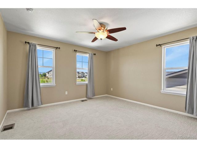 6404 Dry Fork Dr, Frederick, CO 80516