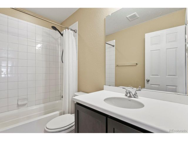6404 Dry Fork Dr, Frederick, CO 80516