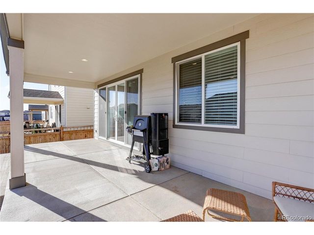 6404 Dry Fork Dr, Frederick, CO 80516