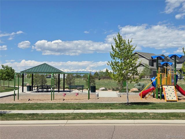 6404 Dry Fork Dr, Frederick, CO 80516