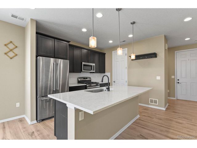 6404 Dry Fork Dr, Frederick, CO 80516