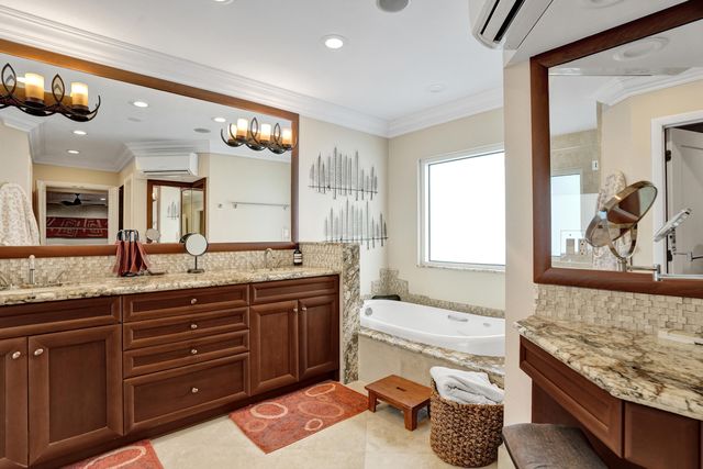 9721 Sea Turtle Drive, Plantation, FL 33324