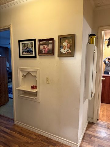 609 E Henry, Hamilton, TX 76531