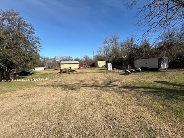 609 E Henry, Hamilton, TX 76531