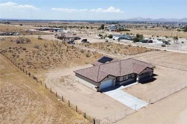 11152 Chipmunk Road, Apple Valley, CA 92308