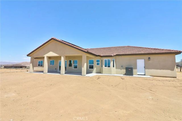 11152 Chipmunk Road, Apple Valley, CA 92308