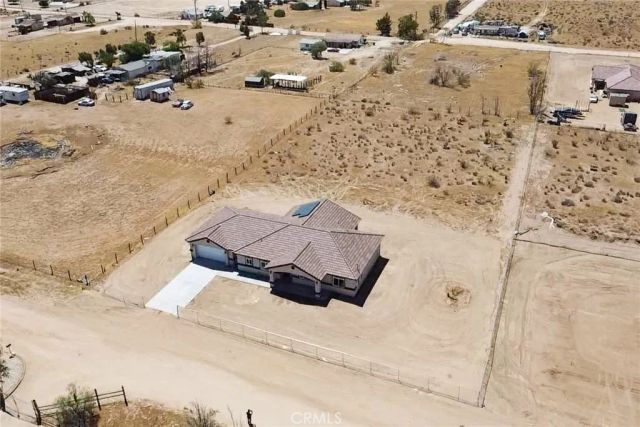 11152 Chipmunk Road, Apple Valley, CA 92308