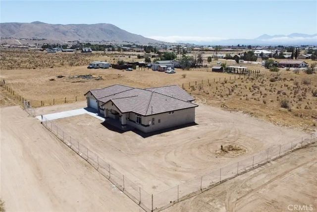 11152 Chipmunk Road, Apple Valley, CA 92308