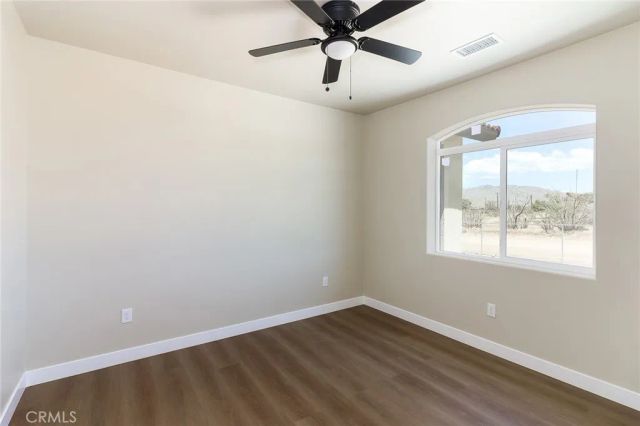 11152 Chipmunk Road, Apple Valley, CA 92308