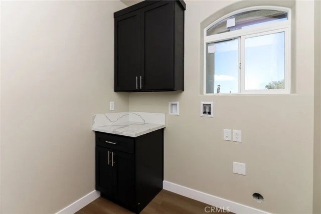 11152 Chipmunk Road, Apple Valley, CA 92308