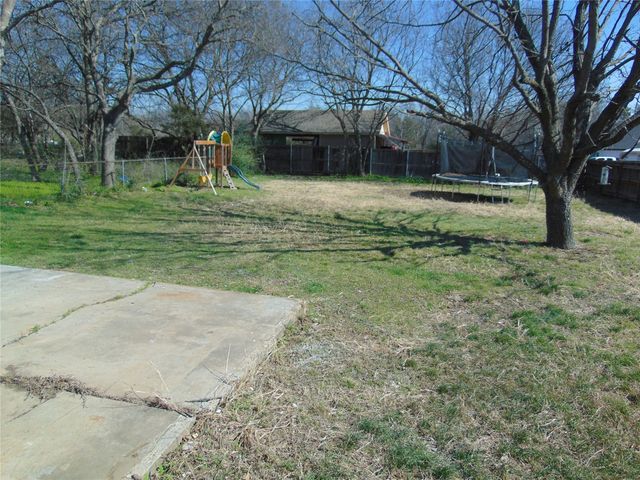 4312 Franklin Street, Lancaster, TX 75134