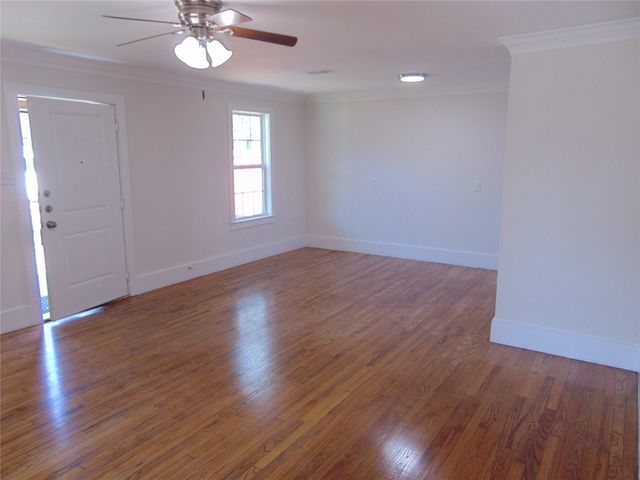 4312 Franklin Street, Lancaster, TX 75134