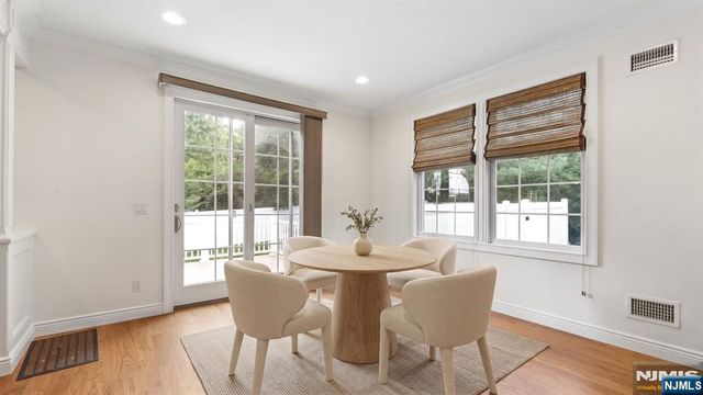 84 Woodmere Lane, Tenafly, NJ 07670