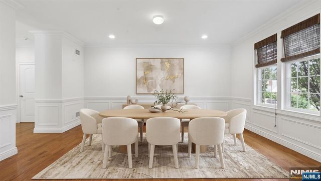 84 Woodmere Lane, Tenafly, NJ 07670