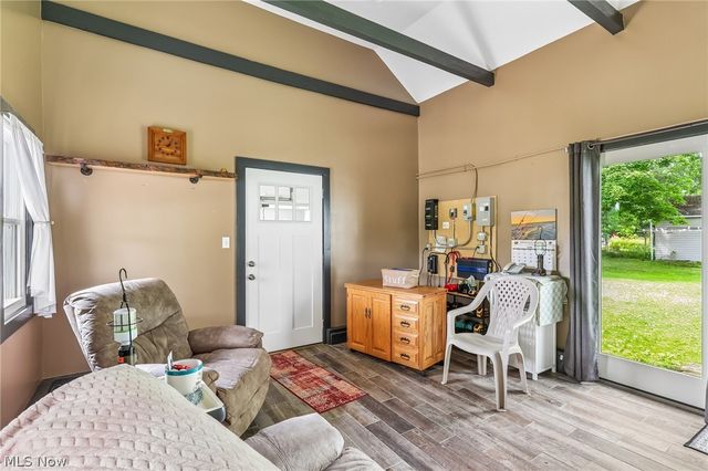 15124 Lake Avenue, Middlefield, OH 44062