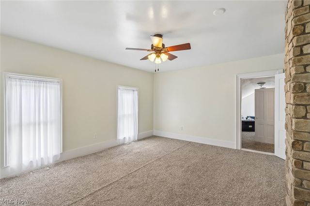15124 Lake Avenue, Middlefield, OH 44062