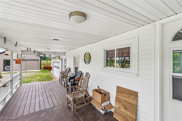 15124 Lake Avenue, Middlefield, OH 44062