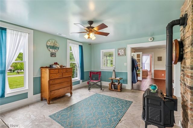 15124 Lake Avenue, Middlefield, OH 44062