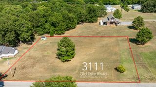 3111 Old Dike Road, Grove, OK 74344
