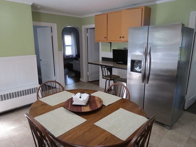 55 Lakeview Street, Leominster, MA 01453