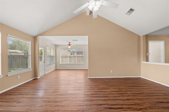 11115 Kentington Oak Drive, Humble, TX 77396