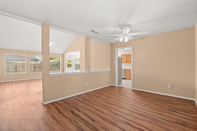 11115 Kentington Oak Drive, Humble, TX 77396