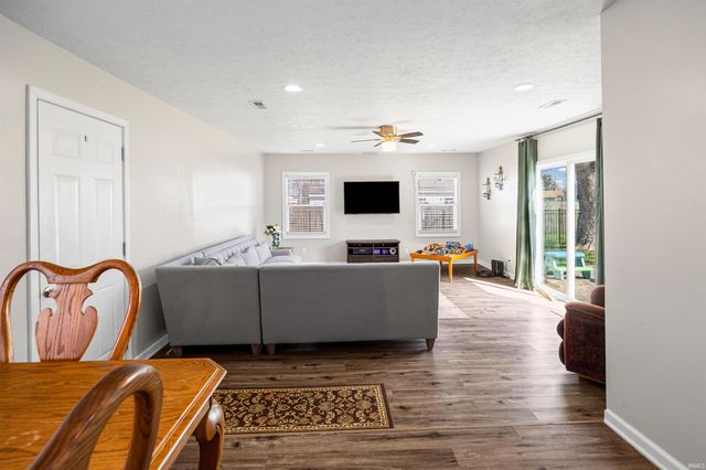 1020 Northfield Drive, Lebanon, IN 46052