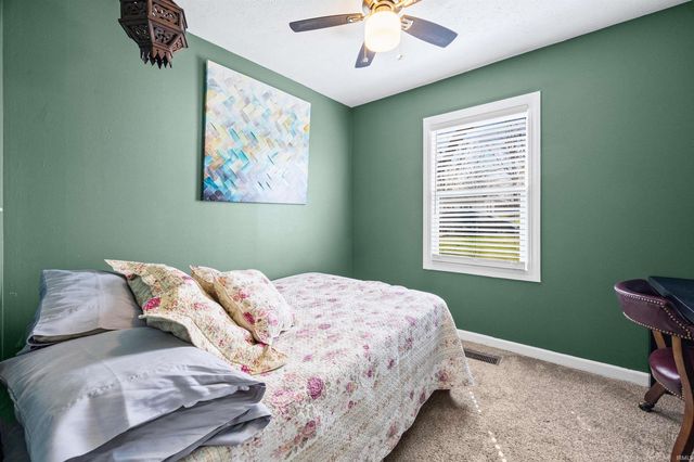 1020 Northfield Drive, Lebanon, IN 46052