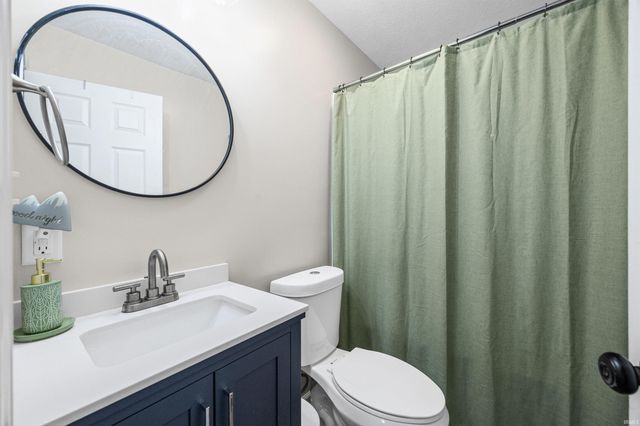 1020 Northfield Drive, Lebanon, IN 46052