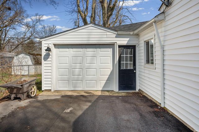 1020 Northfield Drive, Lebanon, IN 46052