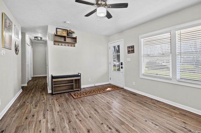 1020 Northfield Drive, Lebanon, IN 46052