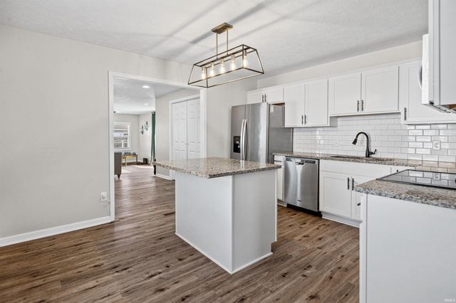 1020 Northfield Drive, Lebanon, IN 46052