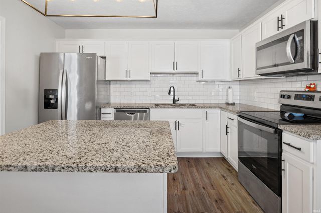 1020 Northfield Drive, Lebanon, IN 46052