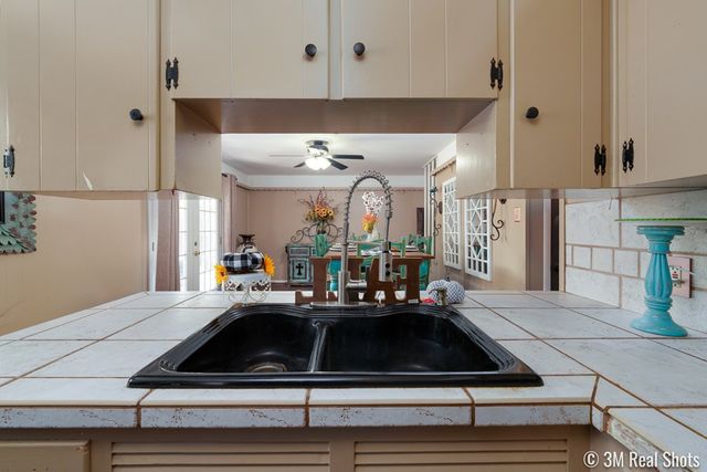 3572 S Oxford Drive, San Angelo, TX 76904